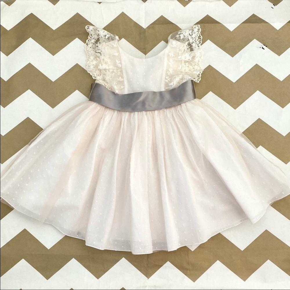 Girls lace formal dress